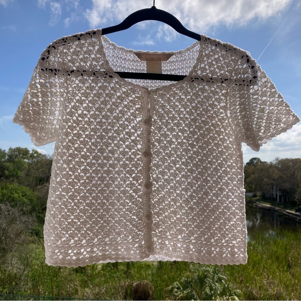 Krochetta By Papillon White Cropped Buttoned Blouse Size: S